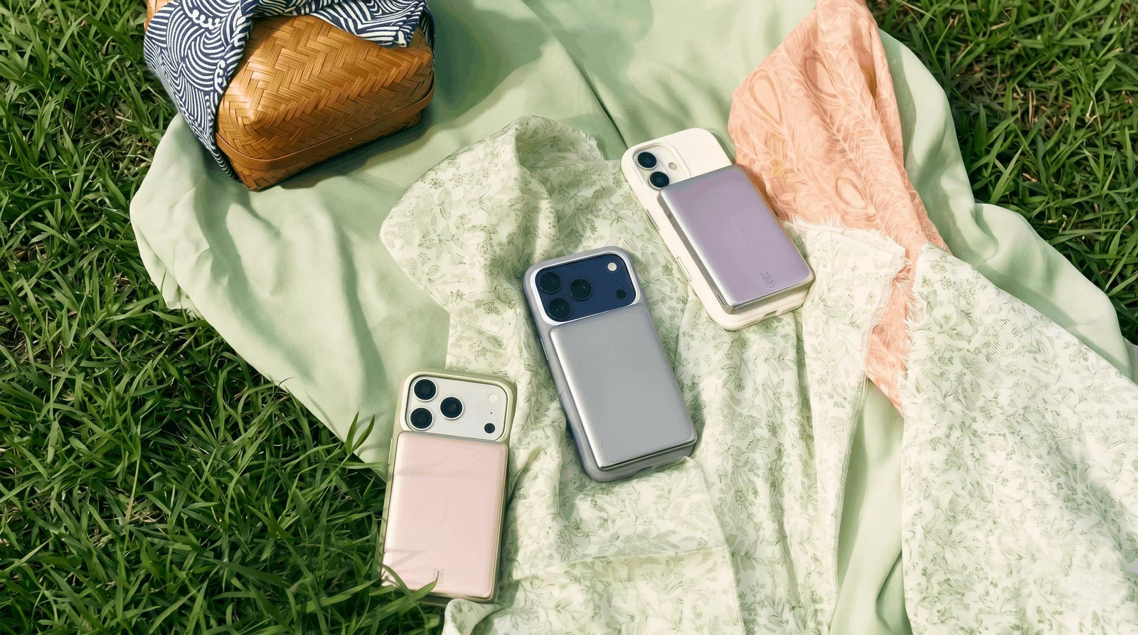 より安全な半固形 iPhone マグネット式モバイルバッテリー