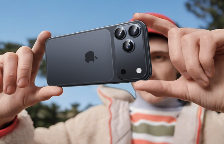 iPhoneカメラレンズ保護フィルム 必要か