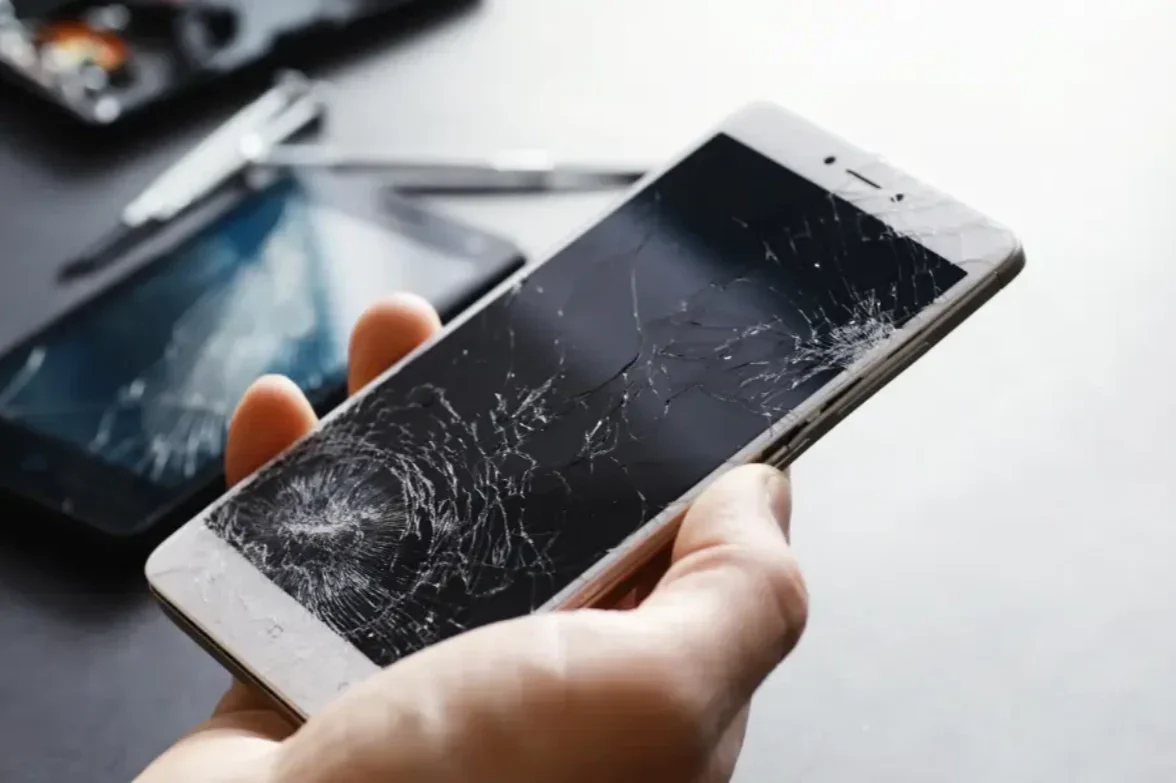 iPhone16の耐衝撃ケースおすすめ！