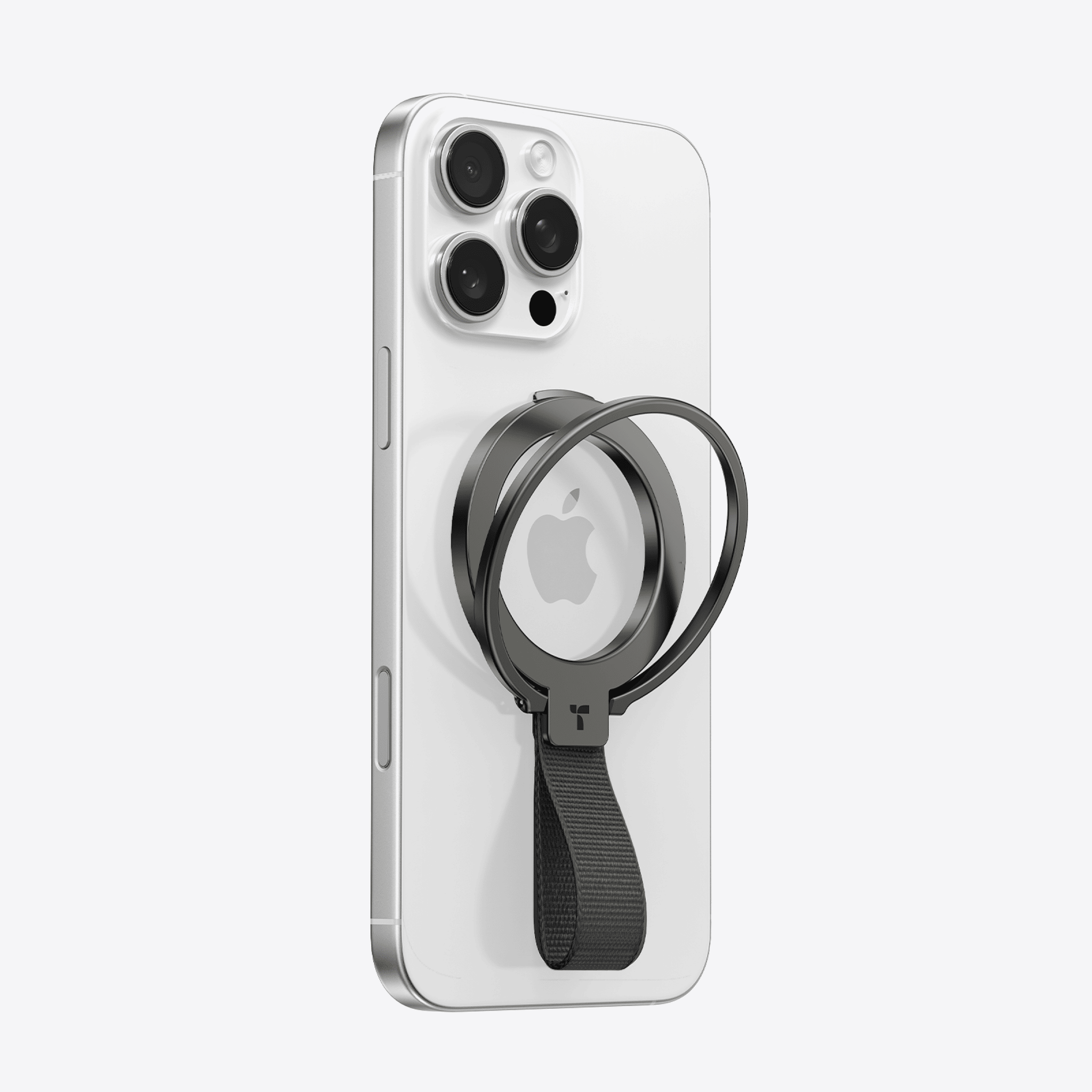 銀のiPhoneに取り付けたファブリックストラップ付きOmniRing磁気式スマートフォンリング